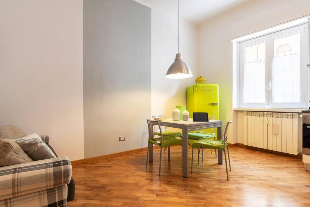 Eva Flexyrent Apartment Milánó Kültér fotó